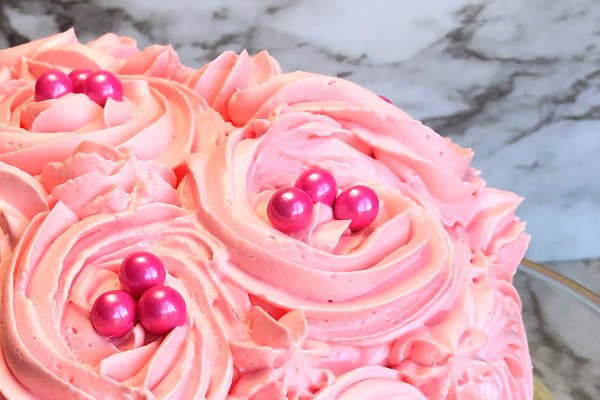 Rose Cake with Heavenly Frosting