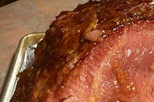 Make this amazing Instant Pot Ham, glazed with maple syrup and orange. One ham plus 2 ingredients (and your Instant Pot!) equals one big SCORE at your next holiday dinner! #Instant Pot #Ham #Easter #Holidays