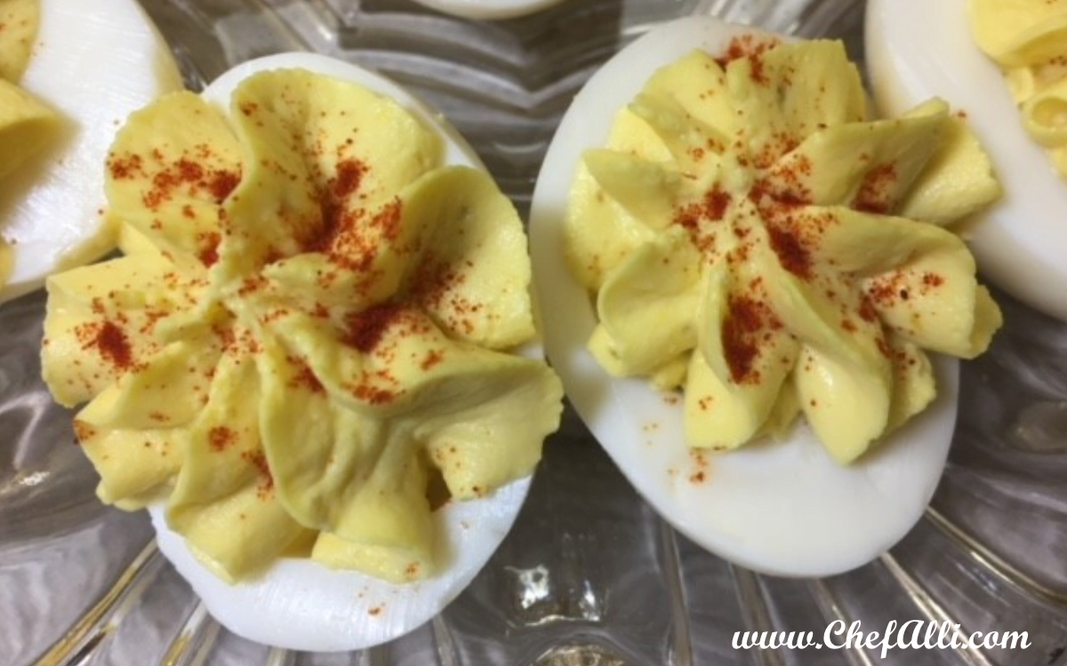 Instant Pot Hard-Boiled Eggs made in 5 minutes. 