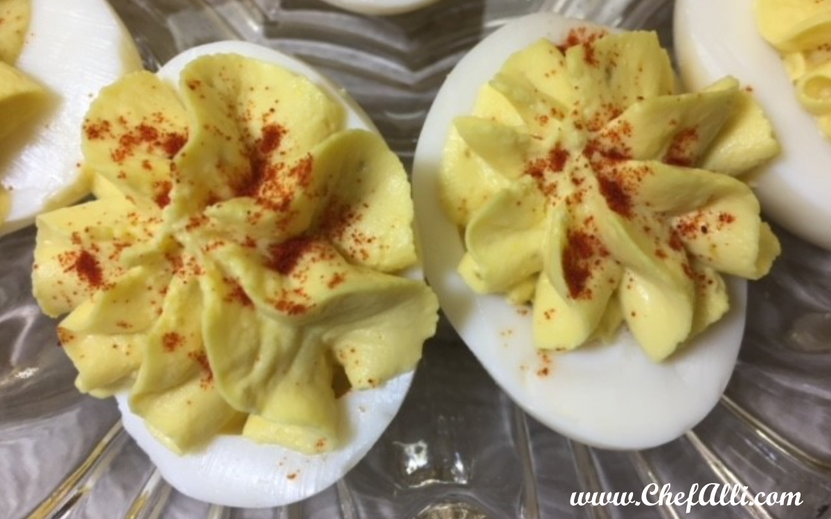 Sara Jane's Spicy Deviled Eggs