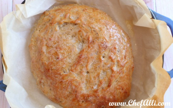 Dutch Oven Crusty No-Knead Bread