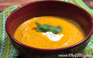 It's not Fall until you've made this delicious Curried Butternut Squash Bisque FI