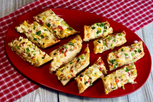 Ready for a taste bud back flip?  Here it is! This Artichoke Olive Bread is the total bomb.