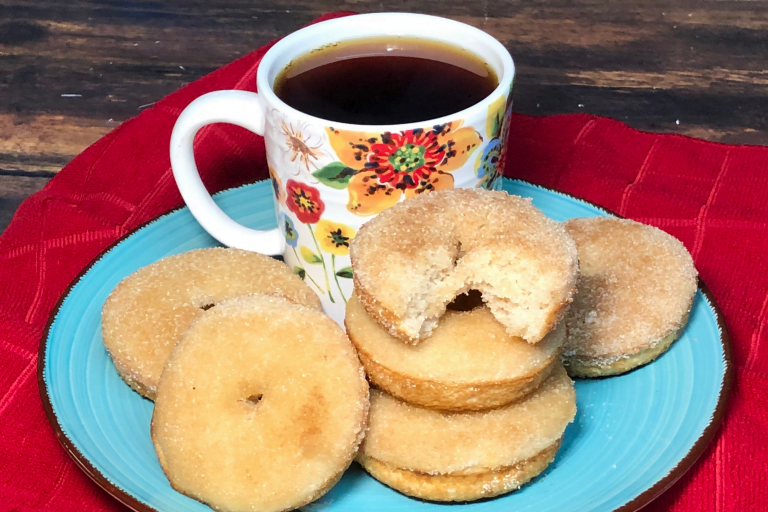 Easy Baked Cinnamon-Sugar Donuts