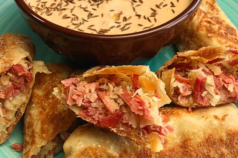 St. Paddy’s Reuben Egg Rolls with Dipping Sauce