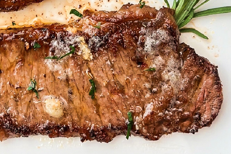 Perfect Grilled Steak - Juicy and Sizzling!