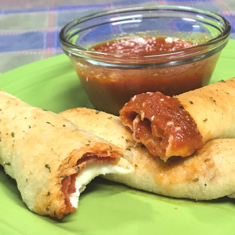 Air Fryer Pizza Breadsticks - ChefAlli.com