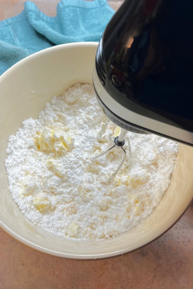 Best Cinnamon Roll Frosting ChefAlli com