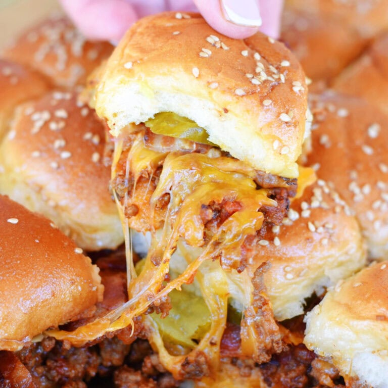 Cheeseburger Sliders with Hawaiian Rolls