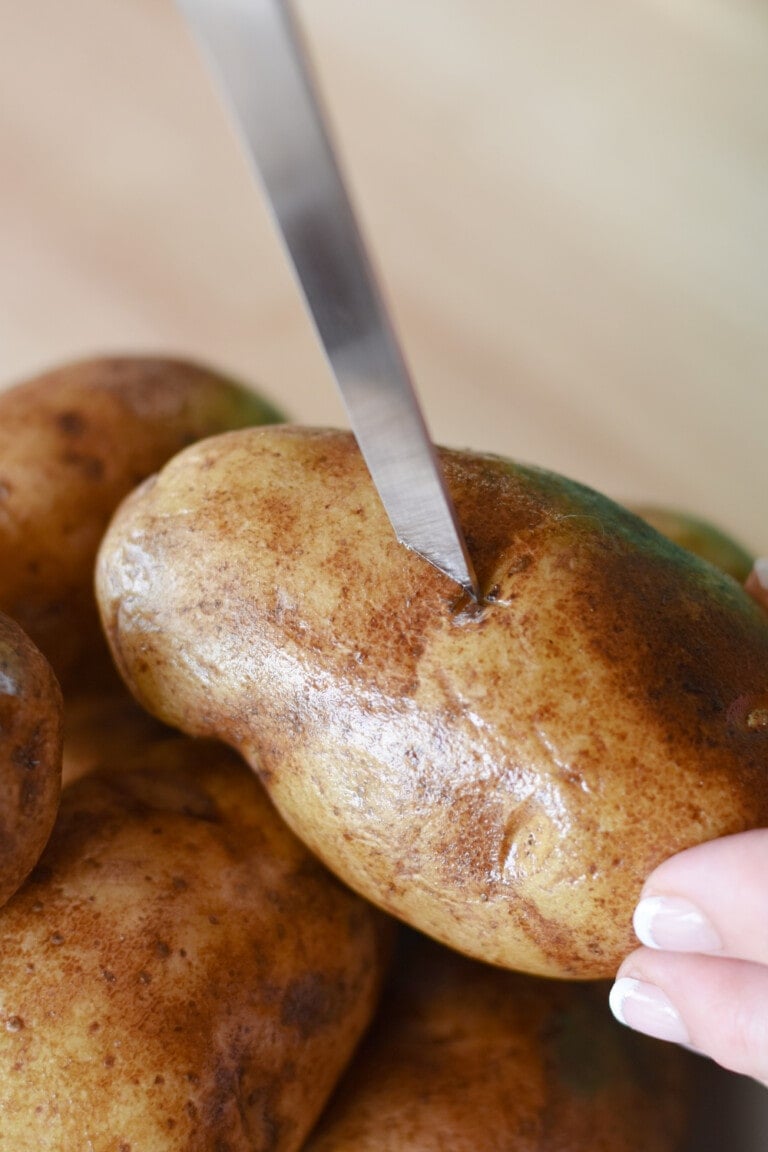 Baked Potatoes in a Roaster - ChefAlli.com