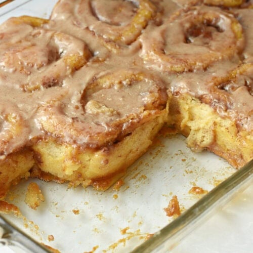 Easy pumpkin cinnamon rolls with heavy cream and pumpkin pie spice.