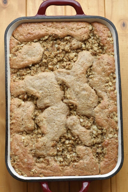 applesauce-crumb-cake-baked Baked dessert with fruit.