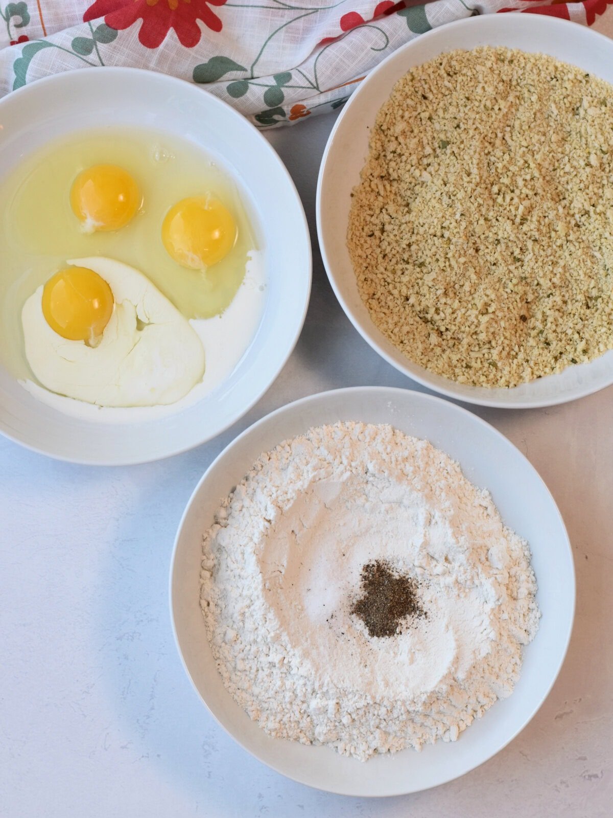 Panko bread crumbs, eggs and flour for coating the meat.